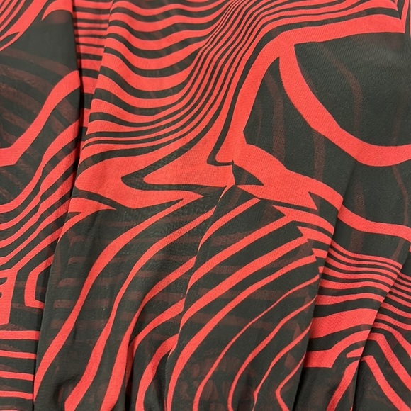 BISOU BISOU Red/Black Swirl Print Smock Waist/Cuff Bell SLV Sheer Party Top XL - Picture 9 of 14